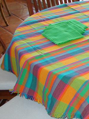 MEXICAN TEXTILES / Cotton Tablecloth with napkins Plaid Multicolor 63'' Round (4 people) / The vivid and joyful colors of this cotton tablecloth will be the perfect match for your indoor or outdoor parties.